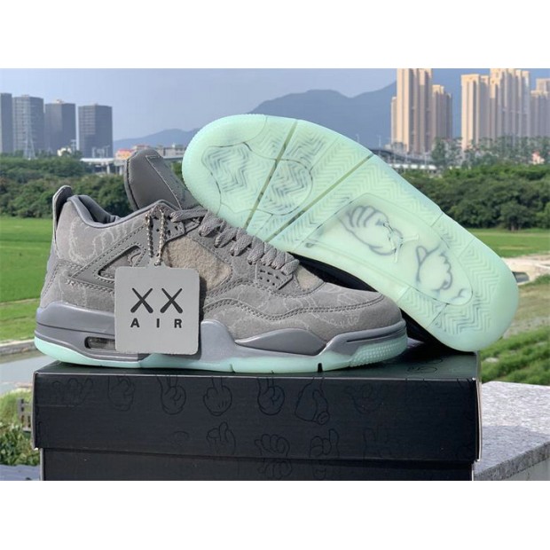 Air Jordan 4 Retro KAWS Gris 930155-003