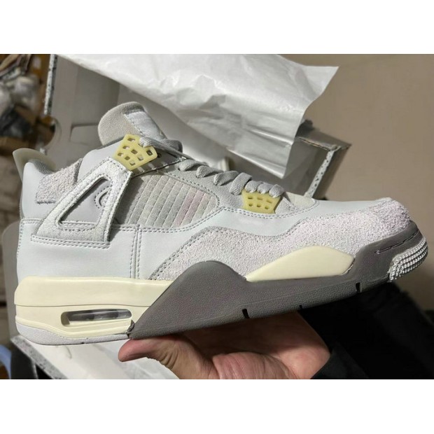 Air Jordan 4 Retro SE Craft Photon Dust DV3742-021