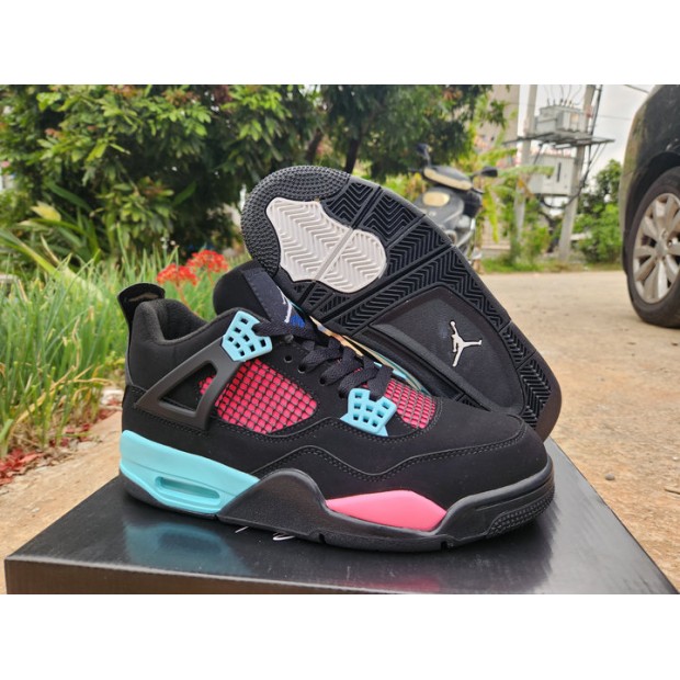 Nike Air Jordan 4 Noir Vivid Rose Dynamic Bleu