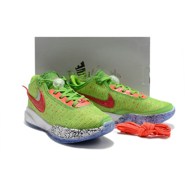 Nike LeBron 20 Stocking Stuffer FJ4955-300
